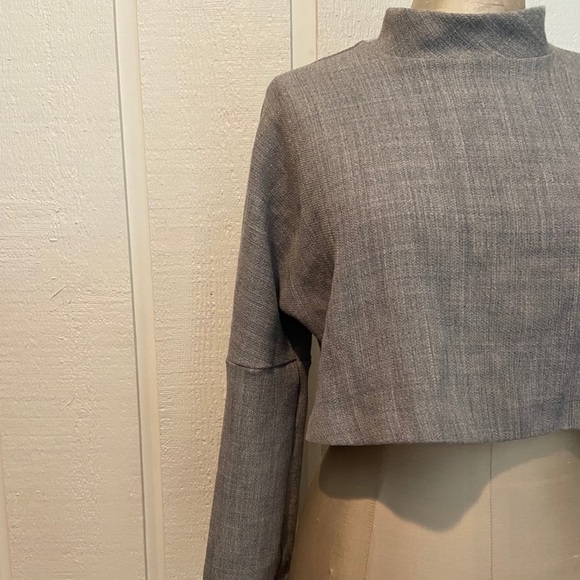 Grey High Neck Crop Top - Picture 2 of 5